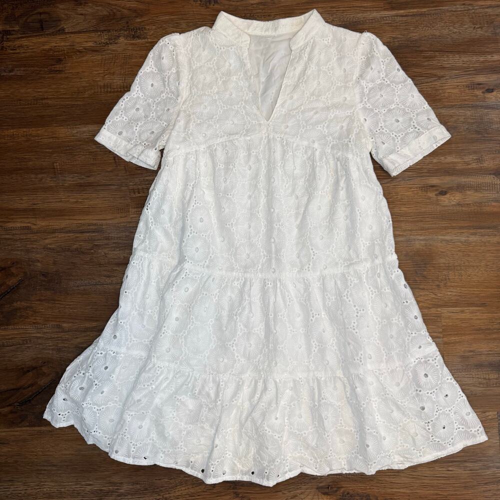 White 100% Cotton eyelet babydoll mini dress size SMALL (more like XXS) LINED